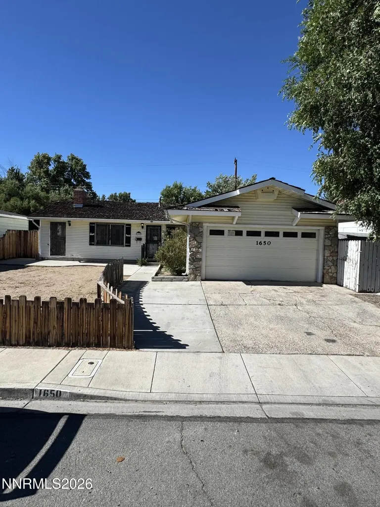 1650 Trabert Sparks NV 89431