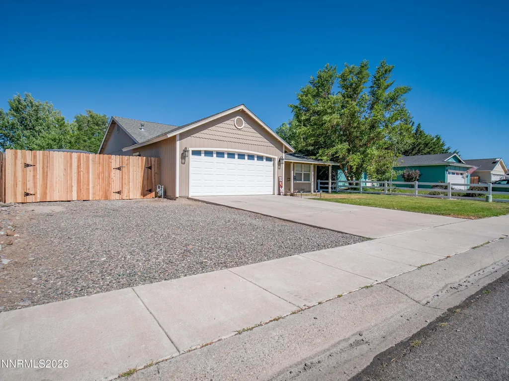 713 Addler Gardnerville NV 89460