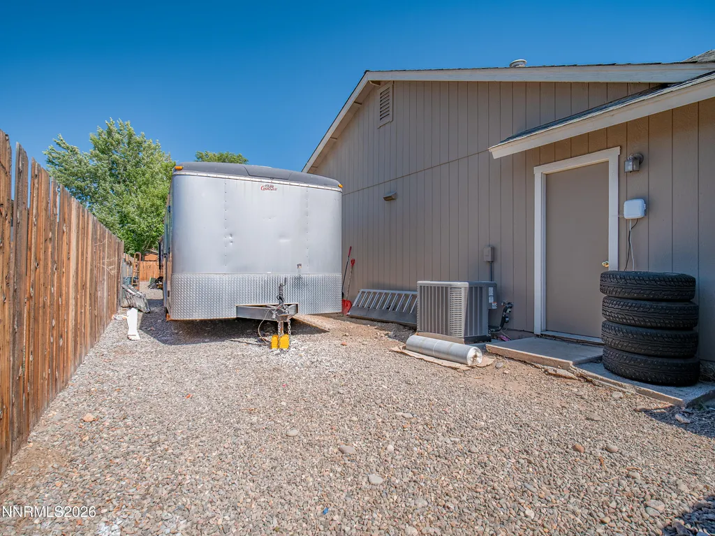 713 Addler Gardnerville NV 89460