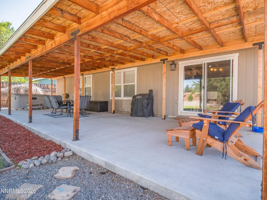 713 Addler Gardnerville NV 89460