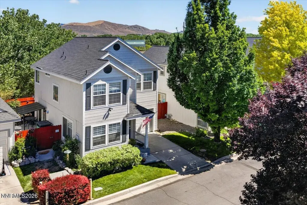 1367 Molly Carson City NV 89706