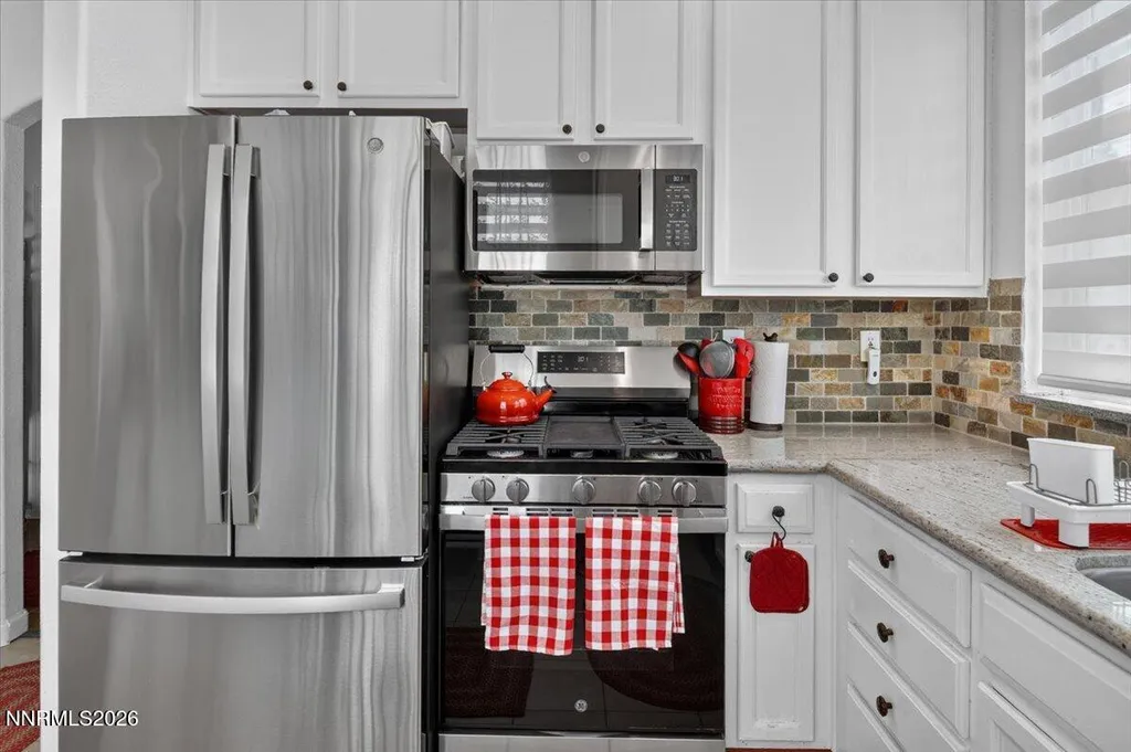 1367 Molly Carson City NV 89706
