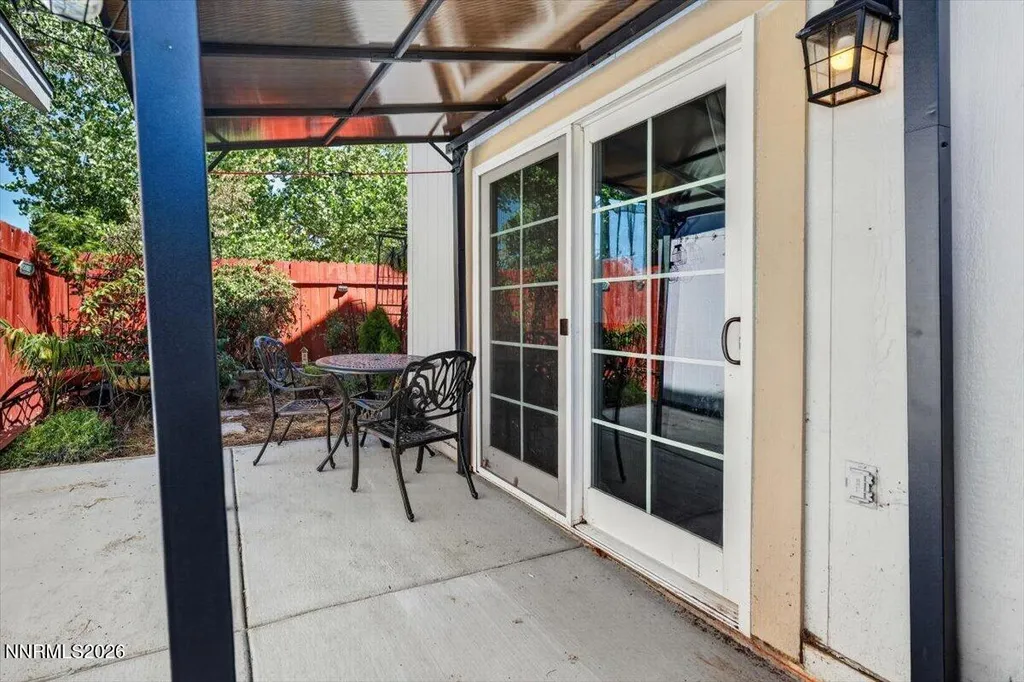 1367 Molly Carson City NV 89706
