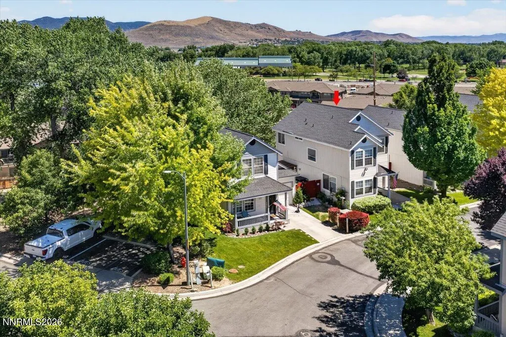 1367 Molly Carson City NV 89706