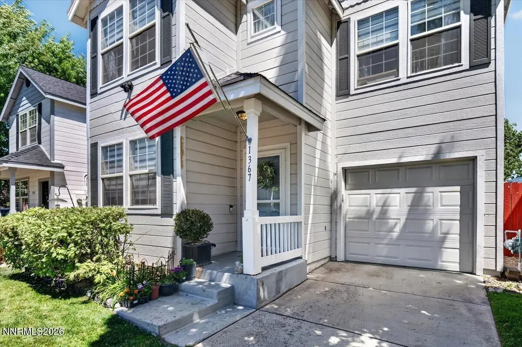 1367 Molly Carson City NV 89706
