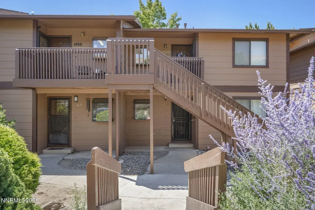 1466 Selmi Reno NV 89512