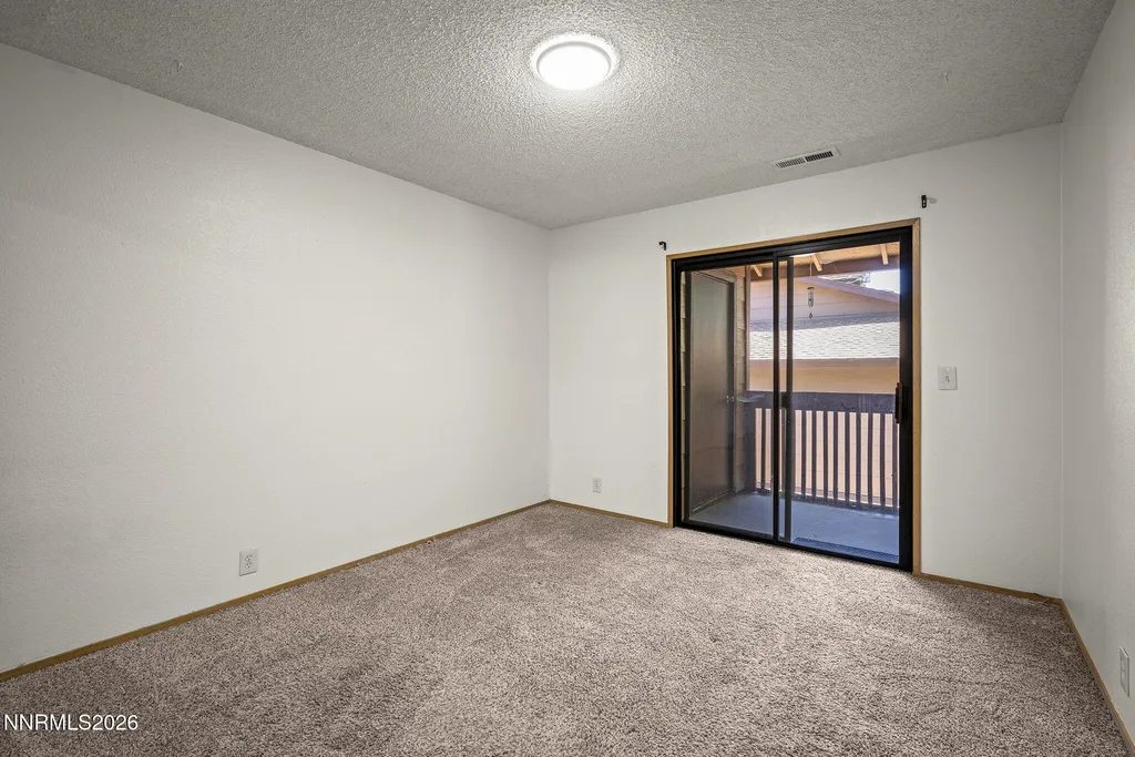 1466 Selmi Reno NV 89512