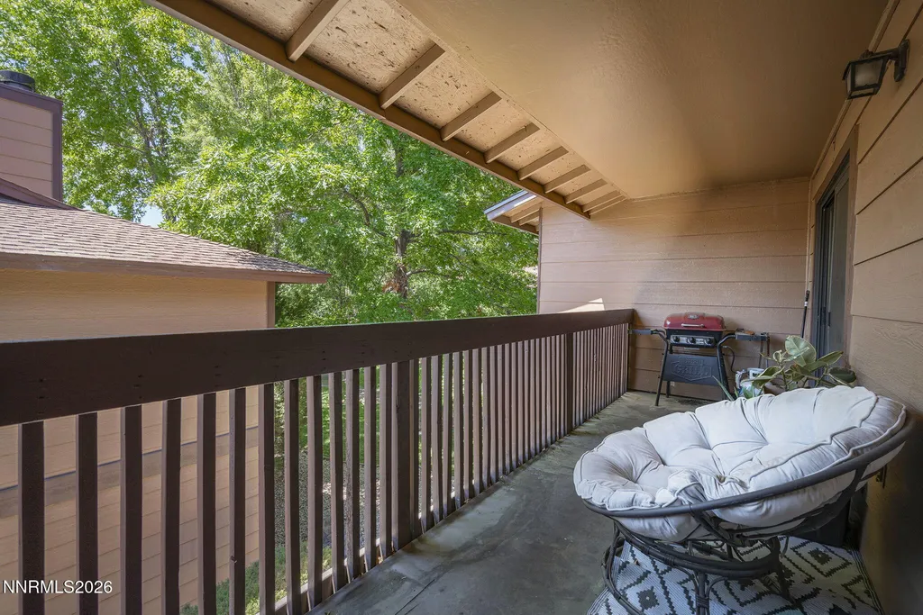 1466 Selmi Reno NV 89512