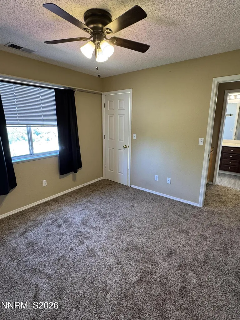 998 Edgecliff Reno NV 89523