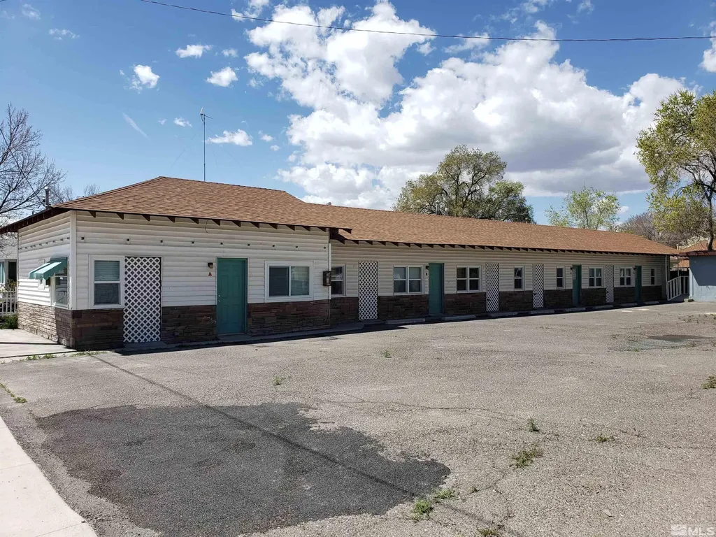 1335 Cornell Lovelock NV 89419
