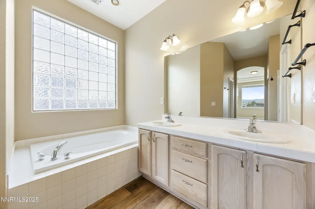 414 La Costa Dayton NV 89403