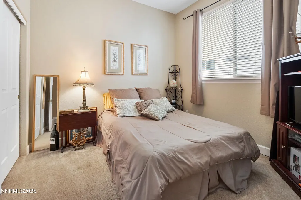 252 La Costa Dayton NV 89403