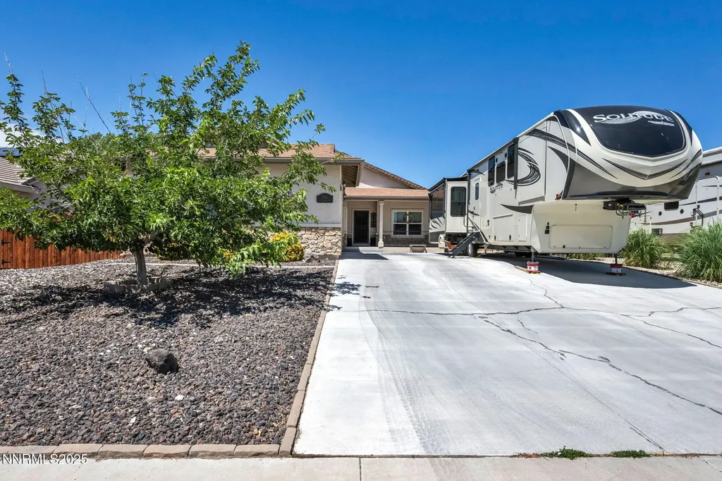 2976 Fork Fernley NV 89408