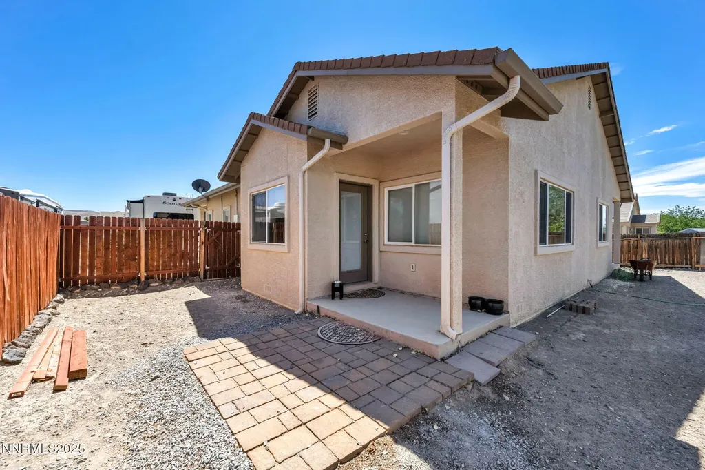 2976 Fork Fernley NV 89408