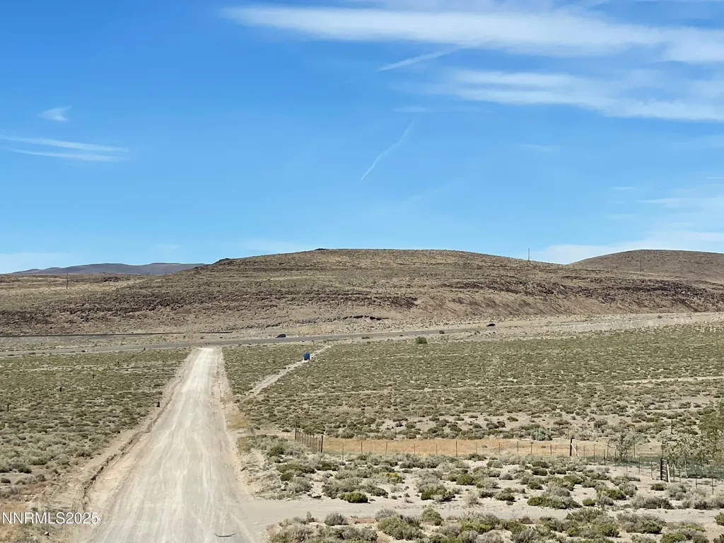 4030 Myrtle Silver Springs NV 89429