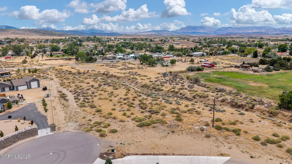 2550 Valley Minden NV 89423