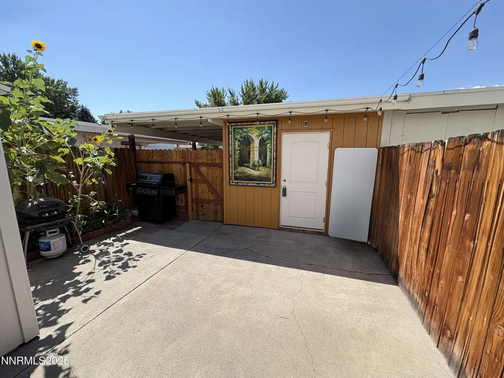 165 Smithridge Reno NV 89502