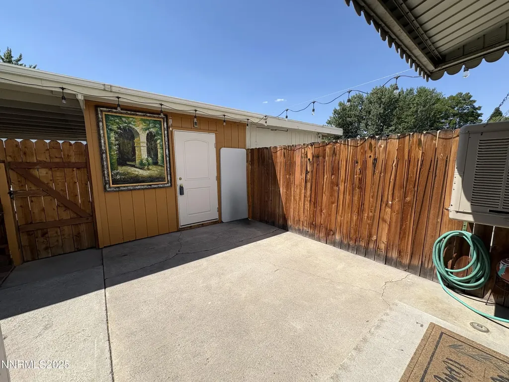 165 Smithridge Reno NV 89502