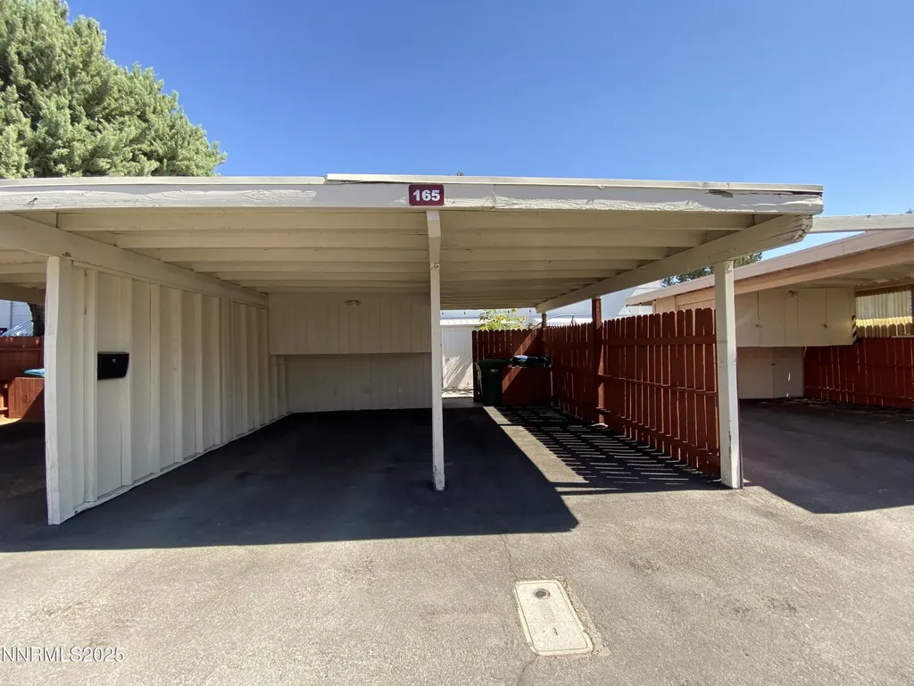 165 Smithridge Reno NV 89502