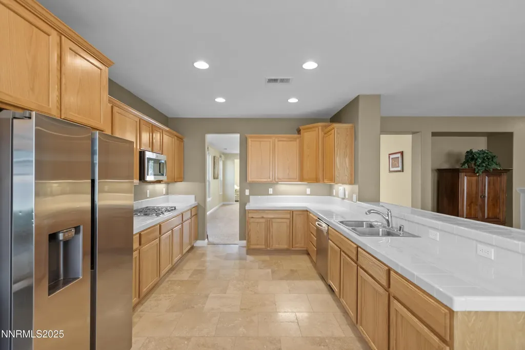 650 Caspian Reno NV 89521