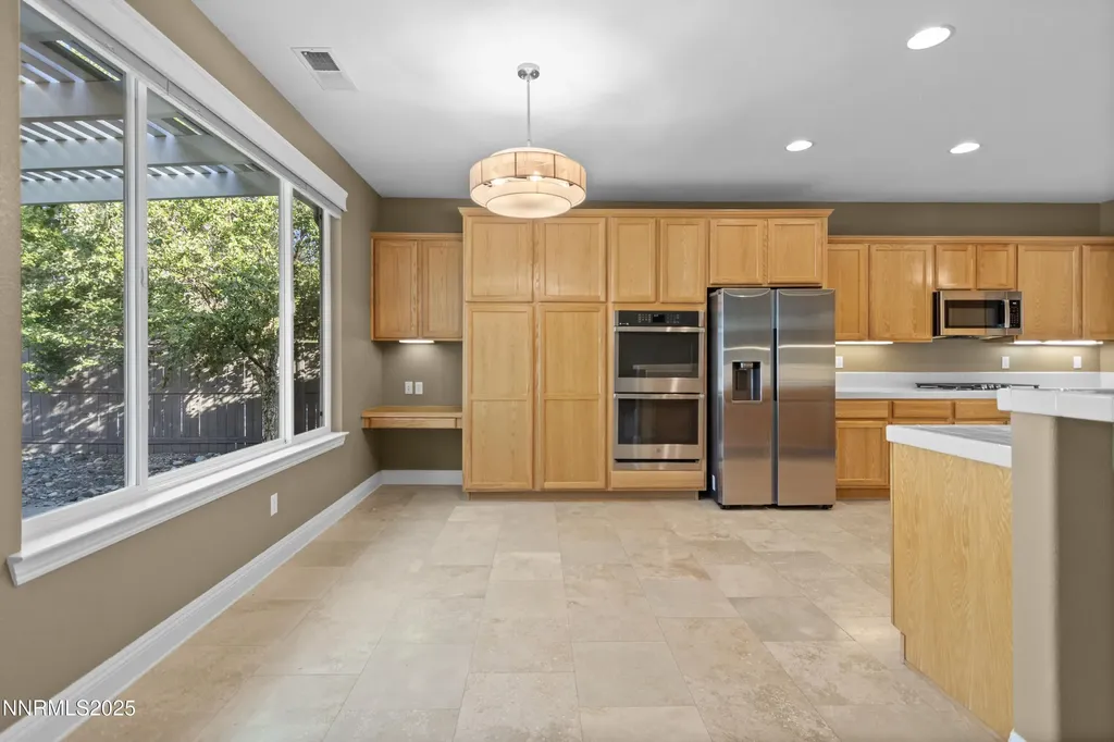 650 Caspian Reno NV 89521