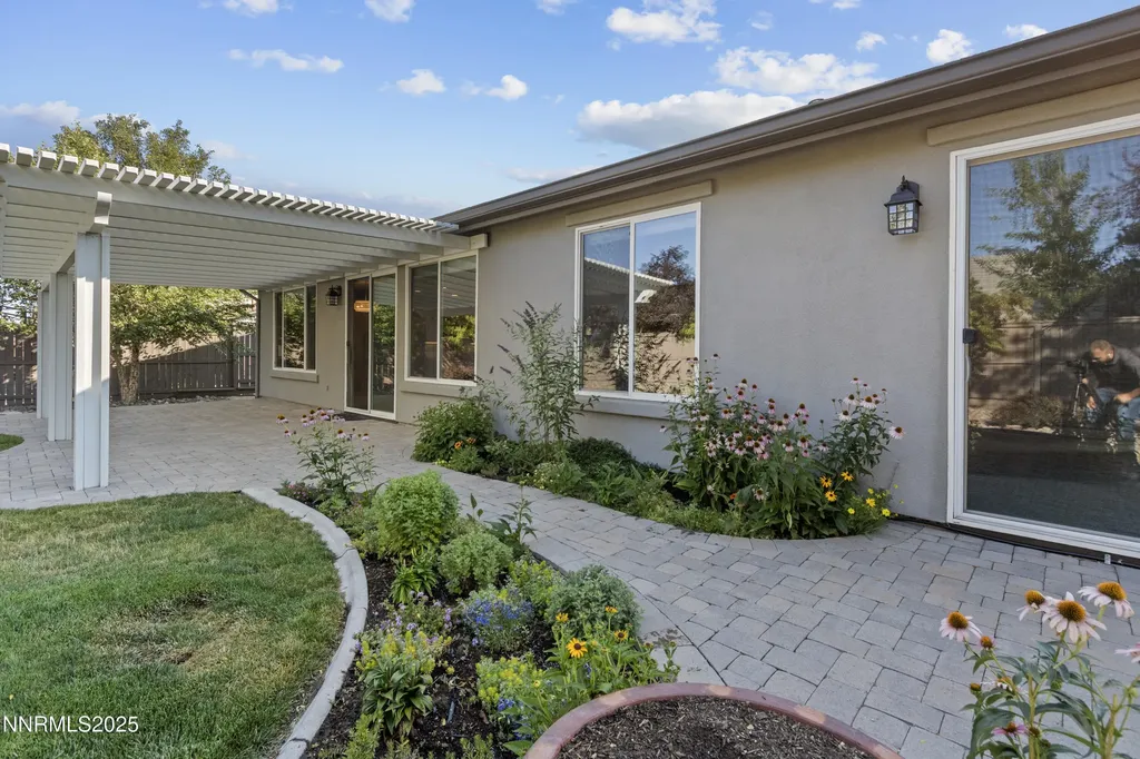 650 Caspian Reno NV 89521