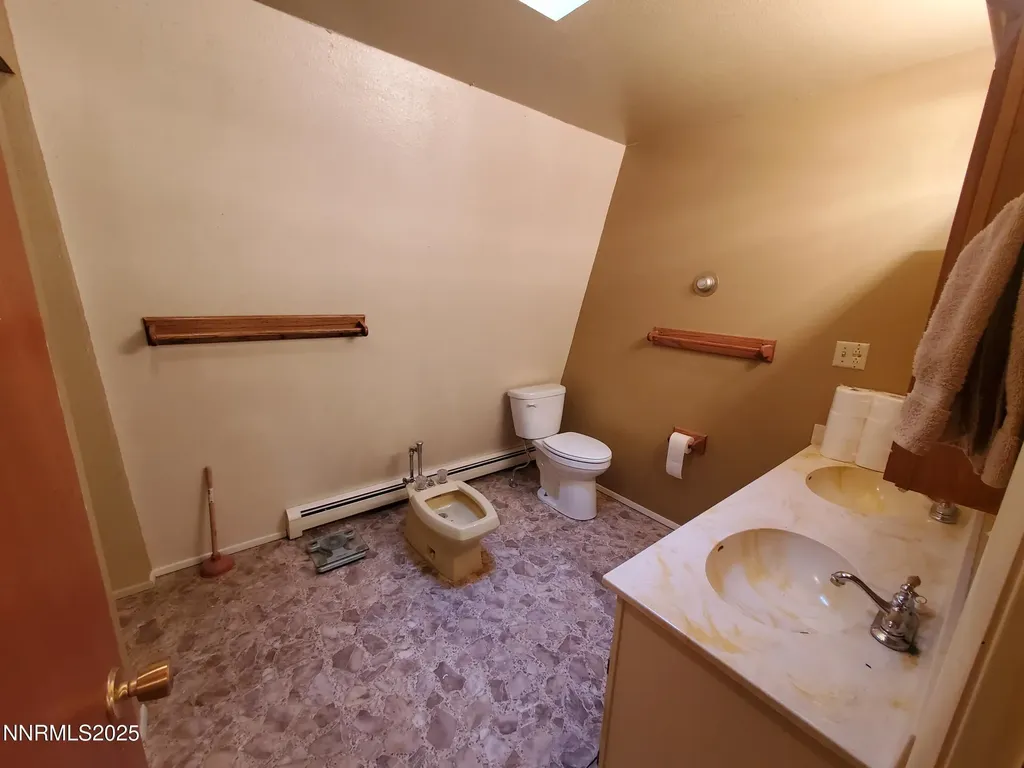 15 Sunnyside Winnemucca NV 89445