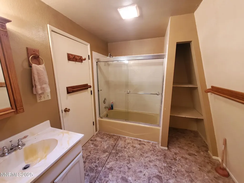 15 Sunnyside Winnemucca NV 89445