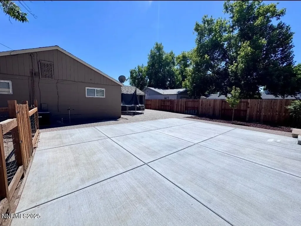 2181 Nelson Sparks NV 89431