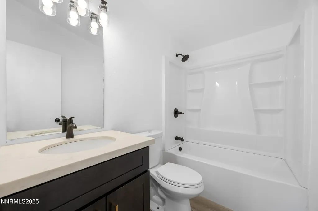 2185 Barberry Reno NV 89512