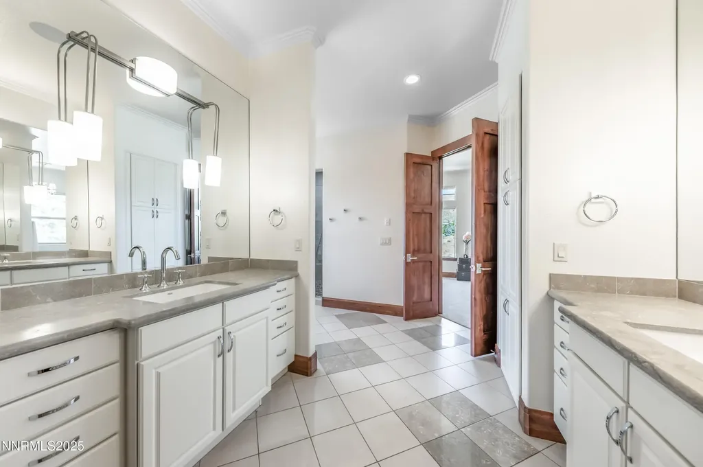 2195 Candle Rock Reno NV 89523