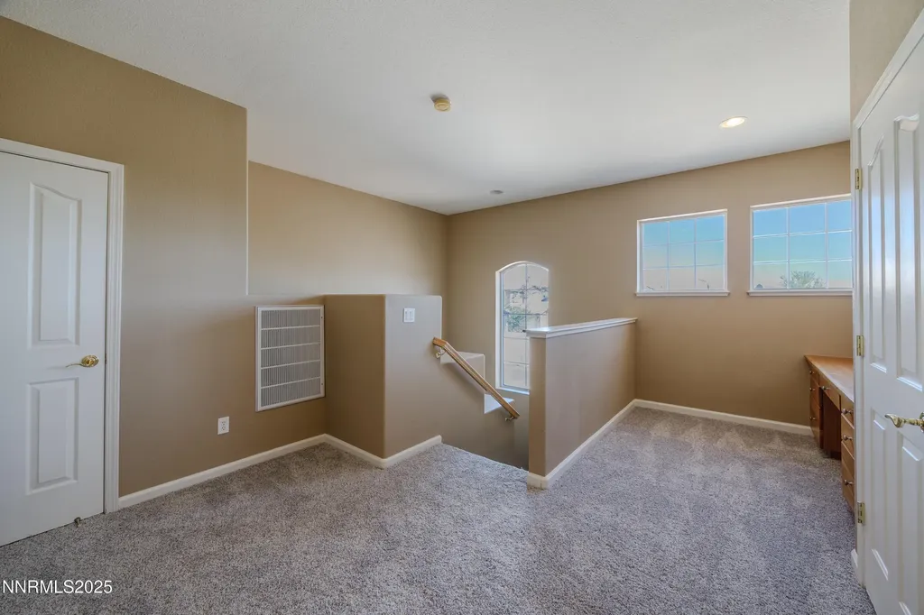 811 Pinchot Pass Sparks NV 89436