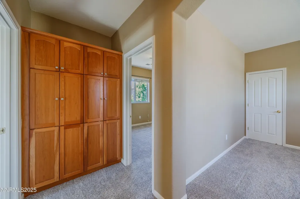 811 Pinchot Pass Sparks NV 89436