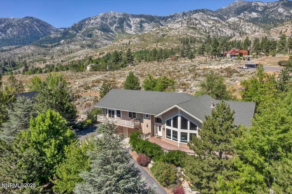1272 Kingsbury Grade Gardnerville NV 89460