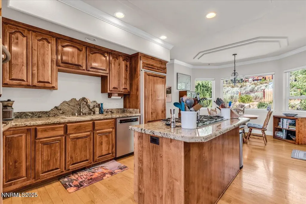 1272 Kingsbury Grade Gardnerville NV 89460