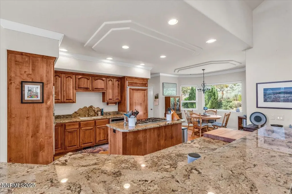 1272 Kingsbury Grade Gardnerville NV 89460