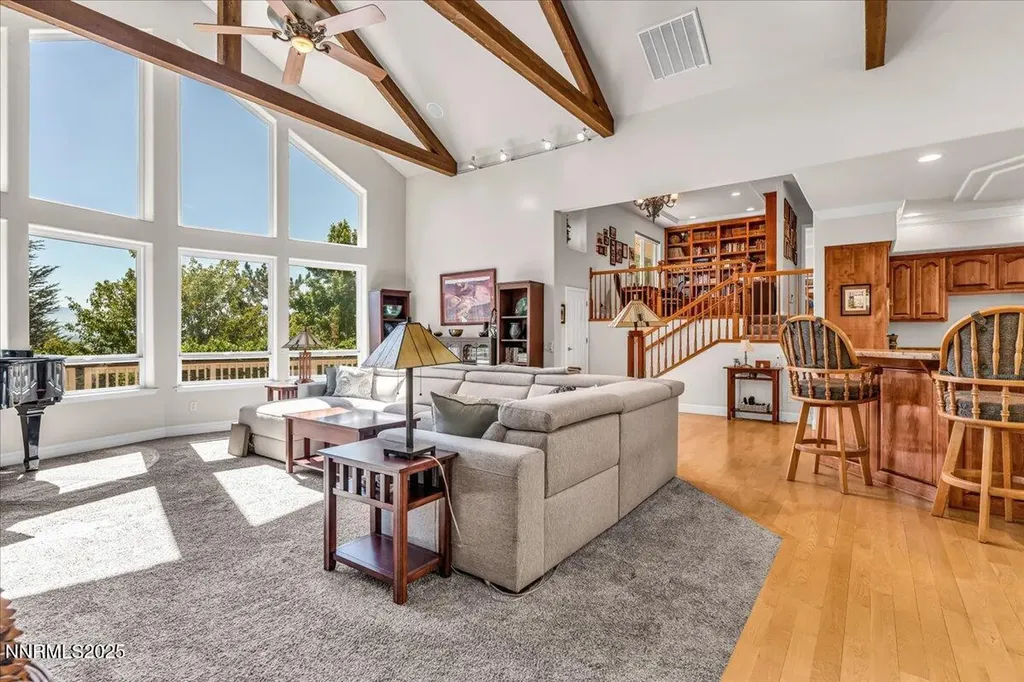 1272 Kingsbury Grade Gardnerville NV 89460