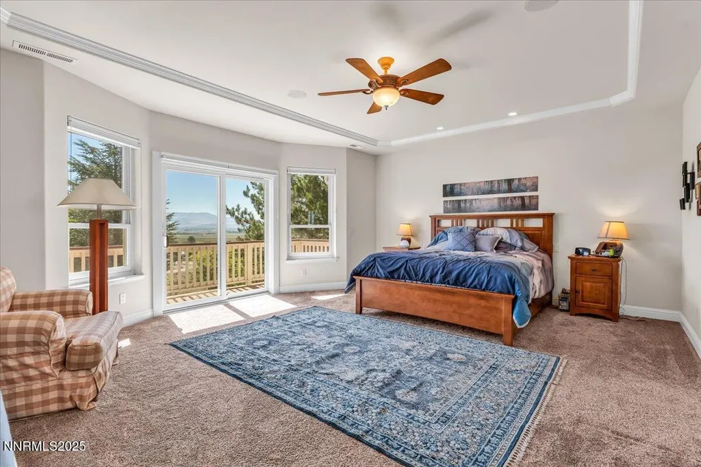 1272 Kingsbury Grade Gardnerville NV 89460