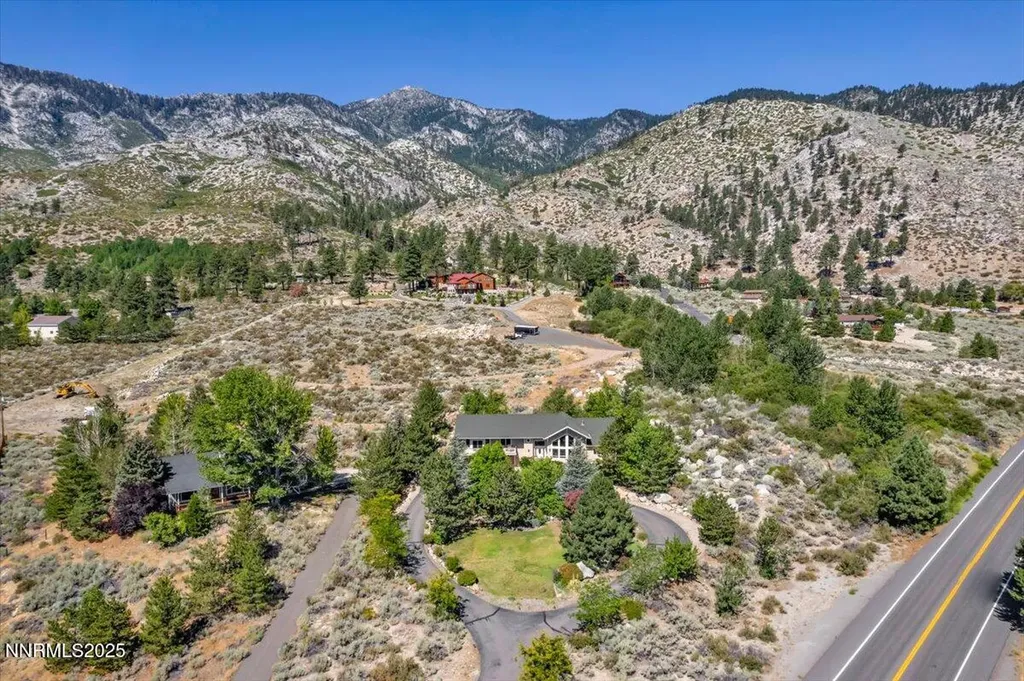 1272 Kingsbury Grade Gardnerville NV 89460