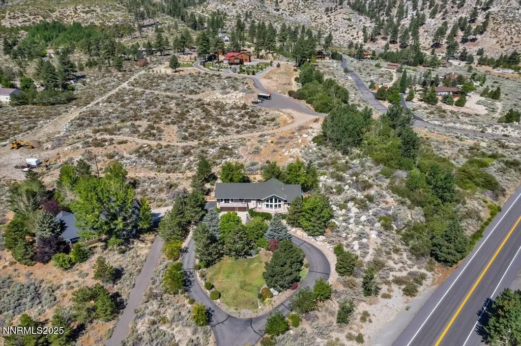 1272 Kingsbury Grade Gardnerville NV 89460
