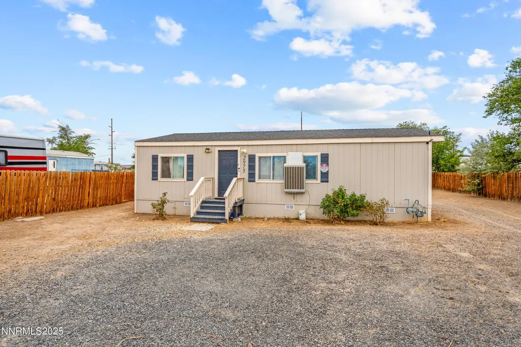 2975 Winnemucca Silver Springs NV 89429