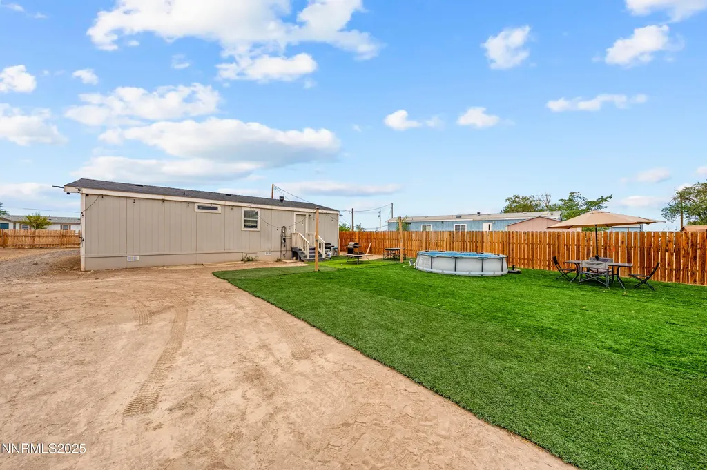 2975 Winnemucca Silver Springs NV 89429