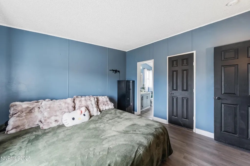 2975 Winnemucca Silver Springs NV 89429