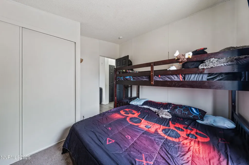 2975 Winnemucca Silver Springs NV 89429