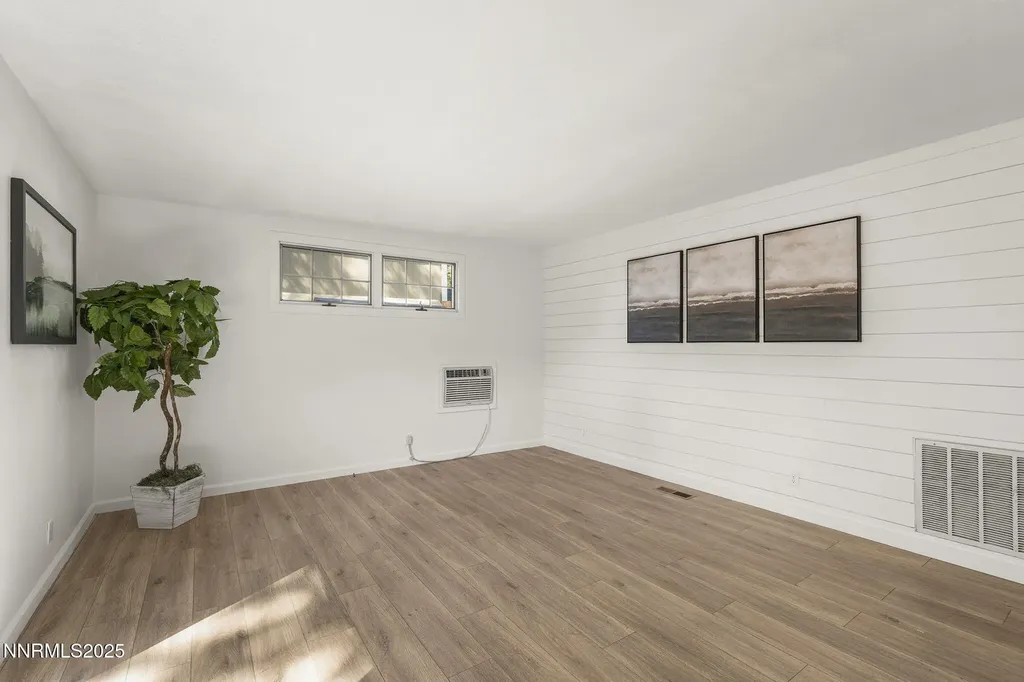 4350 Snowshoe Reno NV 89502