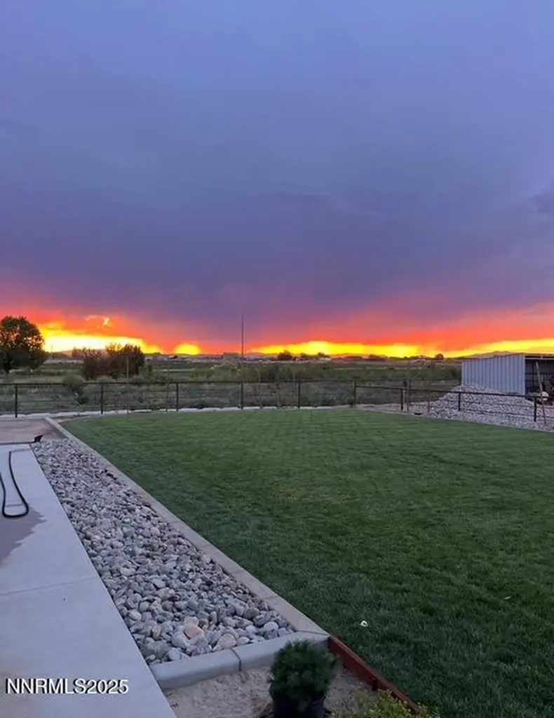 4928 Oran Fallon NV 89406