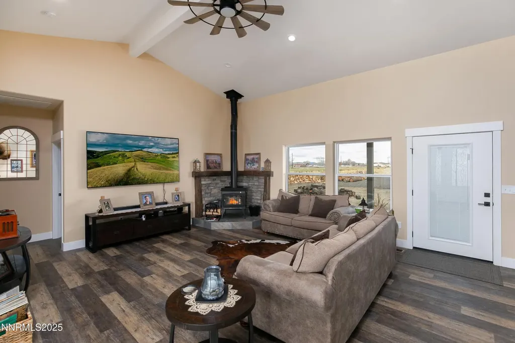 4928 Oran Fallon NV 89406