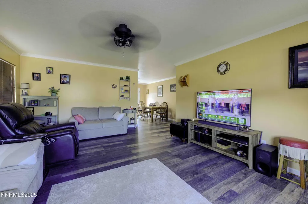 168 River Village Dayton NV 89403