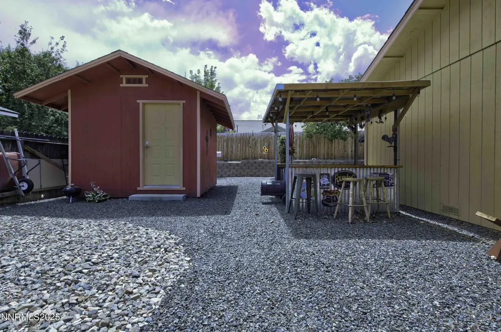 168 River Village Dayton NV 89403