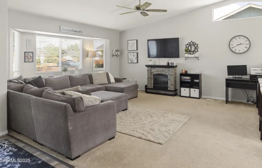702 Todd Fernley NV 89408